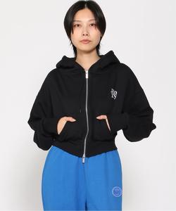 (W)РОЖДЕННАЯ БЫТЬ РОКСИ