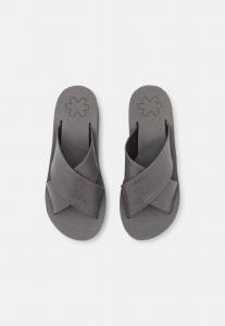 Мюли WEDGE CROSS flip*flop, серый