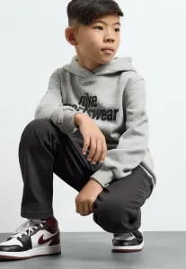 Флисовая толстовка sportswear club Nike Sportswear, Dark Grey Heather/White/Black