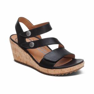 Женские босоножки Madelyn Wedge в черном цвете Aetrex, черный