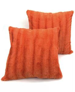 Двусторонние плюшевые декоративные подушки из искусственного меха, 22 x 22 дюйма Cheer Collection, красный