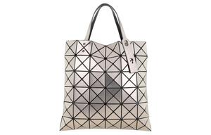 ISSEY MIYAKE Сумка из поливинилхлоридной смолы