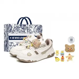 Kappa Скользоустойчивые амортизирующие противоскользящие утолщающие низкие скейтерские кроссовки Korean White/Tar Brown [Ограниченная сумка для покупок]