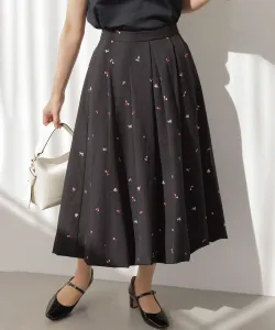 Мини-юбка с цветочной вышивкой Suite L, цвет Black 7 [705]