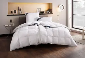 Пуховое одеяло Haeussling "Kristall Edition", очень теплое, наполнитель 60% пух, 40% перо, чехол 100% хлопок, (1 шт.) 240х220 см, белый