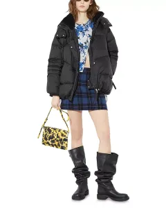 Объемная пуховая куртка Max&Co., черный