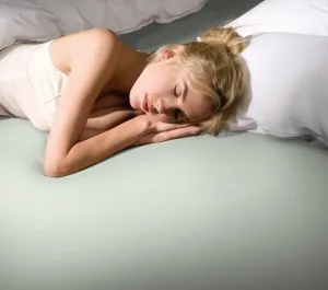 Простыня на резинке Bella Donna Premium La Piccola, пастельно-зеленый, размер 140x190-200см Formesse