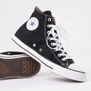 Высокие Кроссовки Converse Chuck Taylor All Star, черный