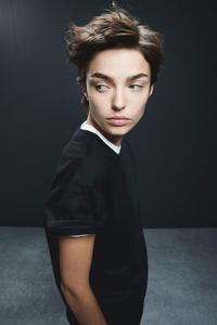 Хлопковая футболка H&M, черный