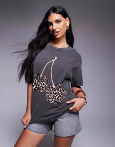 Футболка бойфренда River Island с леопардовым принтом вишневого цвета темно-серого цвета