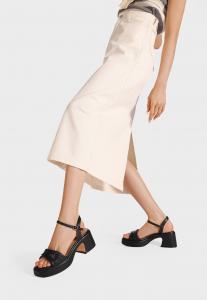 Босоножки на платформе Queen Helena, черный