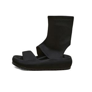 A poinsettia princess Римские сандалии женские черные