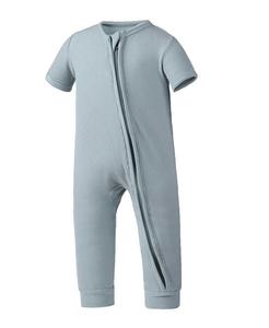 Комбинезон из вискозы из бамбука в рубчик с молнией спереди для маленьких мальчиков Earth Baby Outfitters, серый