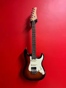 Schecter Traditional R66 Williams H/S/S - 3-тонированный солнечный взрыв