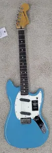 Электрогитара Fender Player II Mustang, гриф из палисандра, цвет Aquatone Blue
