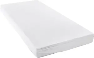 Простыня Primera ""Samu - The Safe One", FAMILIENHELD с водонепроницаемой полиуретановой мембраной, размер от 100x200 см 140х200 см, 1 шт., белый