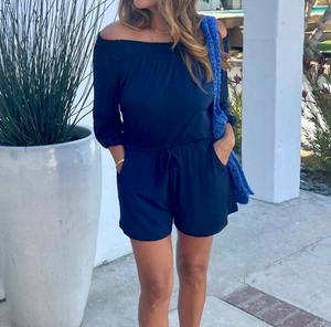 Smocked Ots Ромпер в Navy Ity Veronica M