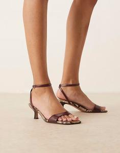 Босоножки на каблуке-рюмочке ASOS DESIGN Heart Throb бордового и змеиного цвета