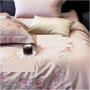 UOIO Комплект постельного белья UOIO из египетского хлопка с цветочной вышивкой Pink