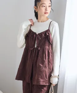 Вельветовая майка с 3D-вышивкой в виде цветов Представлено блогером Coen, цвет Md. Brown