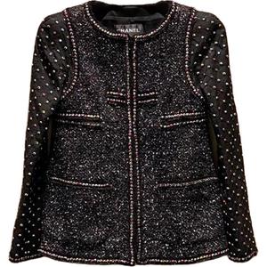 17K Куртки и пальто для женщин Chanel, черный