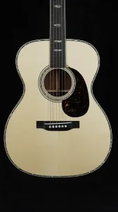 Martin Custom 41-стиль OM с задней и боковыми сторонами из кокаоболо и верхней декой из итальянской альпийской ели