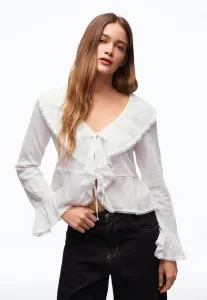 Деревенская блузка с длинными рукавами и оборками Bershka, White
