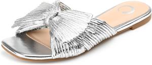 Женские сандалии Journee Serlina с плиссированной металлической бабочкой, низким блочным каблуком, открытым квадратным носком и мягкой стелькой Journee Collection, серебро