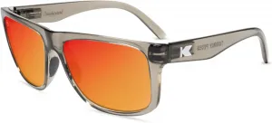 Поляризованные солнцезащитные очки Knockaround Torrey Pines для мужчин и женщин - защита от УФ-излучения UV400, Clear Grey / Red Sunset