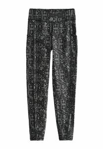 Брюки Never Fully Dressed, черный