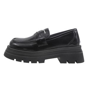 Уличный стиль Британский стиль Лоферы на среднем каблуке Женские MINGKUANG, Черный