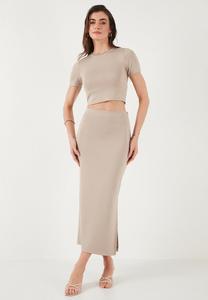 Базовая футболка SLIM FIT SET LELA, серый