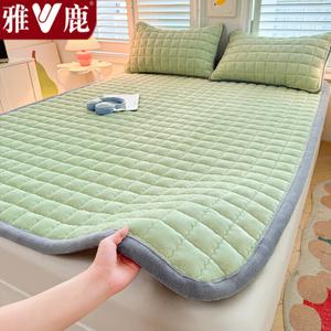 Yalu Матрас 150х200 см, 3 предмета (матрас + 2 наволочки), цвет Vanilla Green