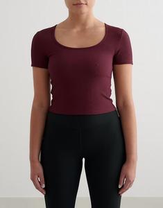 Ребристый спортивный топ Cherry вишневого цвета с короткими рукавами Aim'N