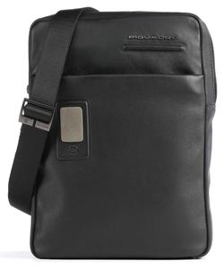 Сумка через плечо Akron 10 дюймов из мелкозернистой яловой кожи. Piquadro, черный