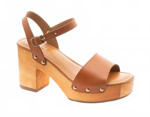 Женские мюли на каблуке в бежевом цвете Corkys Footwear