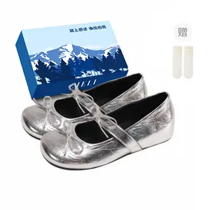 Туфли Мэри Джейн на плоской подошве, женские, серебристые Fawn Miri, Silver-Exclusive Shoe Box-Includes Socks