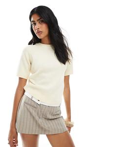 Трикотажная футболка New Look желтого цвета