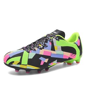 Kuding Унисекс футбольные бутсы низкие бело-аква-черно-серебристые черный искусственный газон, цвет Black Turf