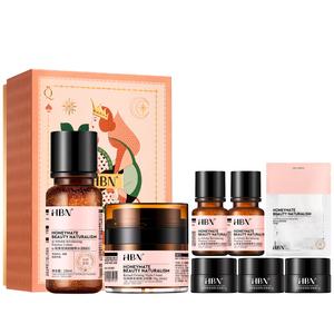 Наборы для ухода за кожей Unisex HBN