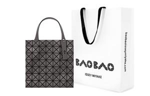 ISSEY MIYAKE Сумка-тоут из искусственной кожи