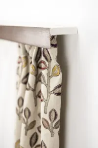 Карниз для штор GARESA "Пластиковый карниз с крышкой", 2 направляющие, желаемая длина, потолочный монтаж, выдвижной, легкий монтаж, простой 460 см, цвет nussbaum