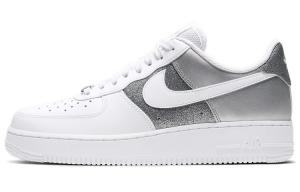 Кроссовки Nike Air Force 1 Low 07 White Metallic Silver Women's