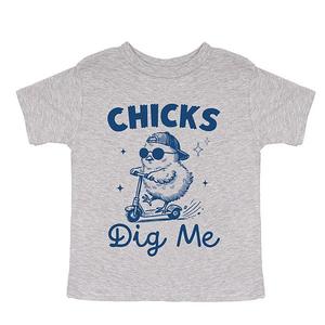 Футболка с принтом Chicks dig me scooter для малышей The Juniper Shop, Heather Grey