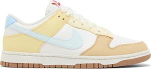 Кроссовки Wmns Dunk Low Next Nature 'Soft Yellow Aquarius Blue', кремовый