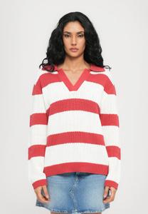 Топ Holzweiler HELIO, Red