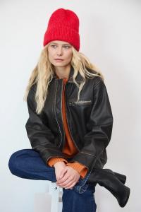 Женская шапка Medicine, красный