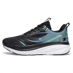 Kuding Мужские беговые кроссовки низкие белые, оранжевые, серые, черные — черные, цвет Black