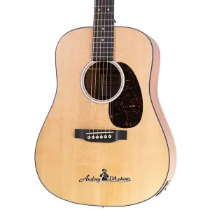 Martin D Jr E Dreadnought Junior Акустико-электрогитара, натуральный цвет