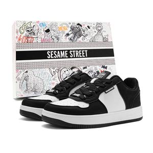 SESAME STREET Унисекс низкие скейтерские кроссовки для увеличения роста, устойчивые к истиранию, легкие, нескользящие, классические черно-белые, цвет Classic Black White